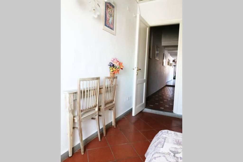 Santa Maria Novella Station Florentine Apartment ฟลอเรนซ์ ภายนอก รูปภาพ