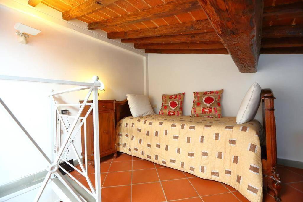 Santa Maria Novella Station Florentine Apartment ฟลอเรนซ์ ภายนอก รูปภาพ