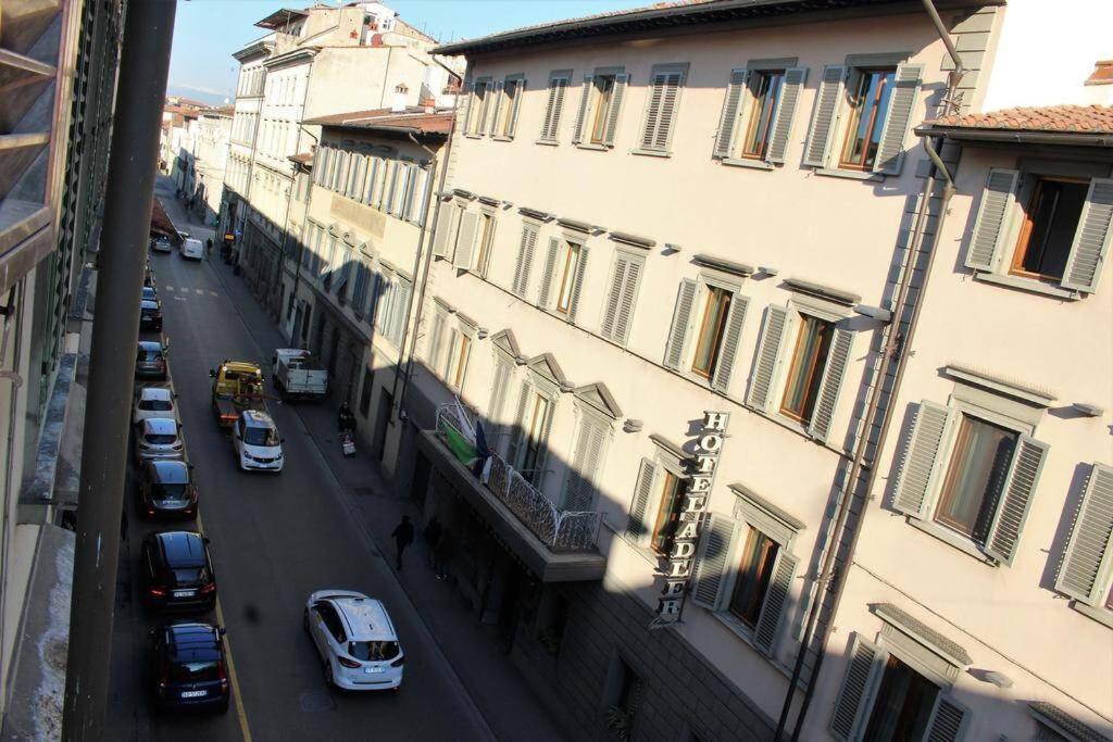 Santa Maria Novella Station Florentine Apartment ฟลอเรนซ์ ภายนอก รูปภาพ